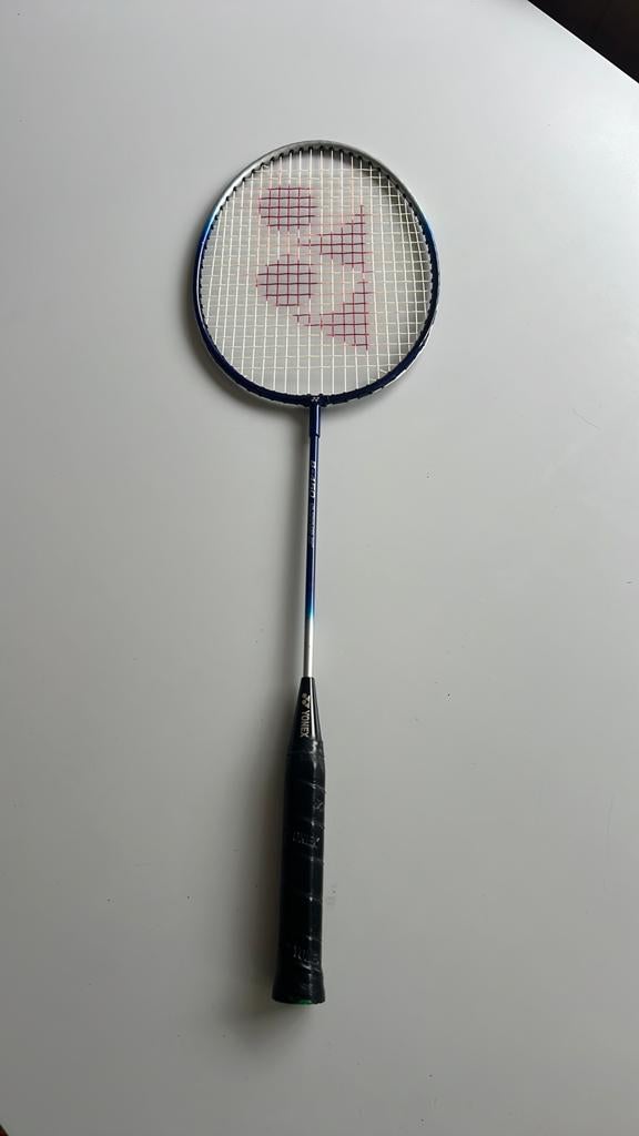 Yonex B-450 Badminton Racket - Gebruikt maar goede staat, Sport en Fitness, Badminton, Ophalen of Verzenden, Gebruikt, Racket(s)