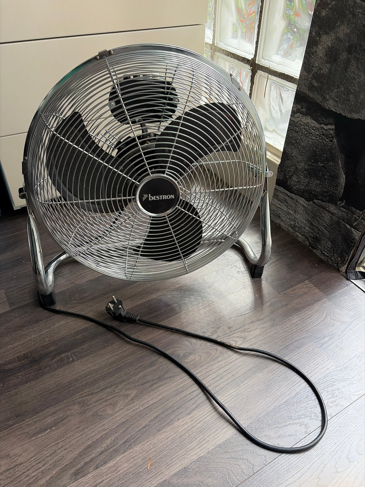 Bestron ventilator - Krachtige vloerventilator, Ophalen, Zo goed als nieuw, Vloerventilator