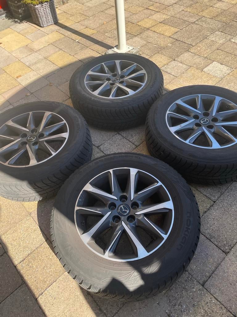 Vier Mazda 17 inch velgen met Nokian WR SUV 3 winter banden, Auto-onderdelen, Banden en Velgen, Ophalen, Gebruikt, Banden en Velgen
