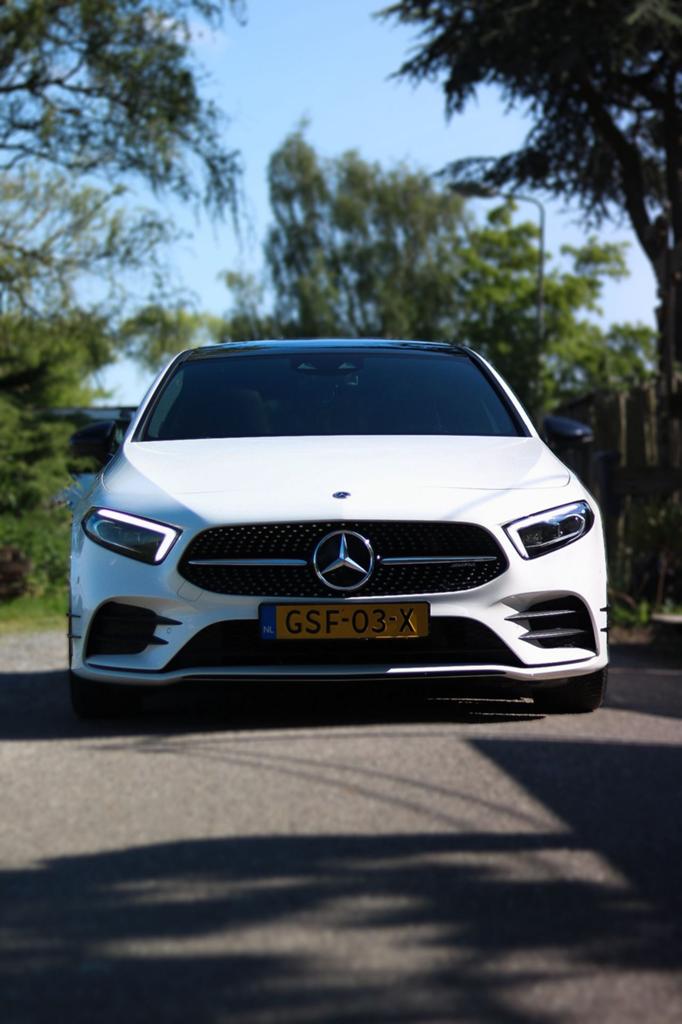 Mercedes-Benz A250 SPORT PRESTIGE | WIT | DEALER ONDERHOUDEN, Auto's, Zwart, Wit, Particulier, Geïmporteerd