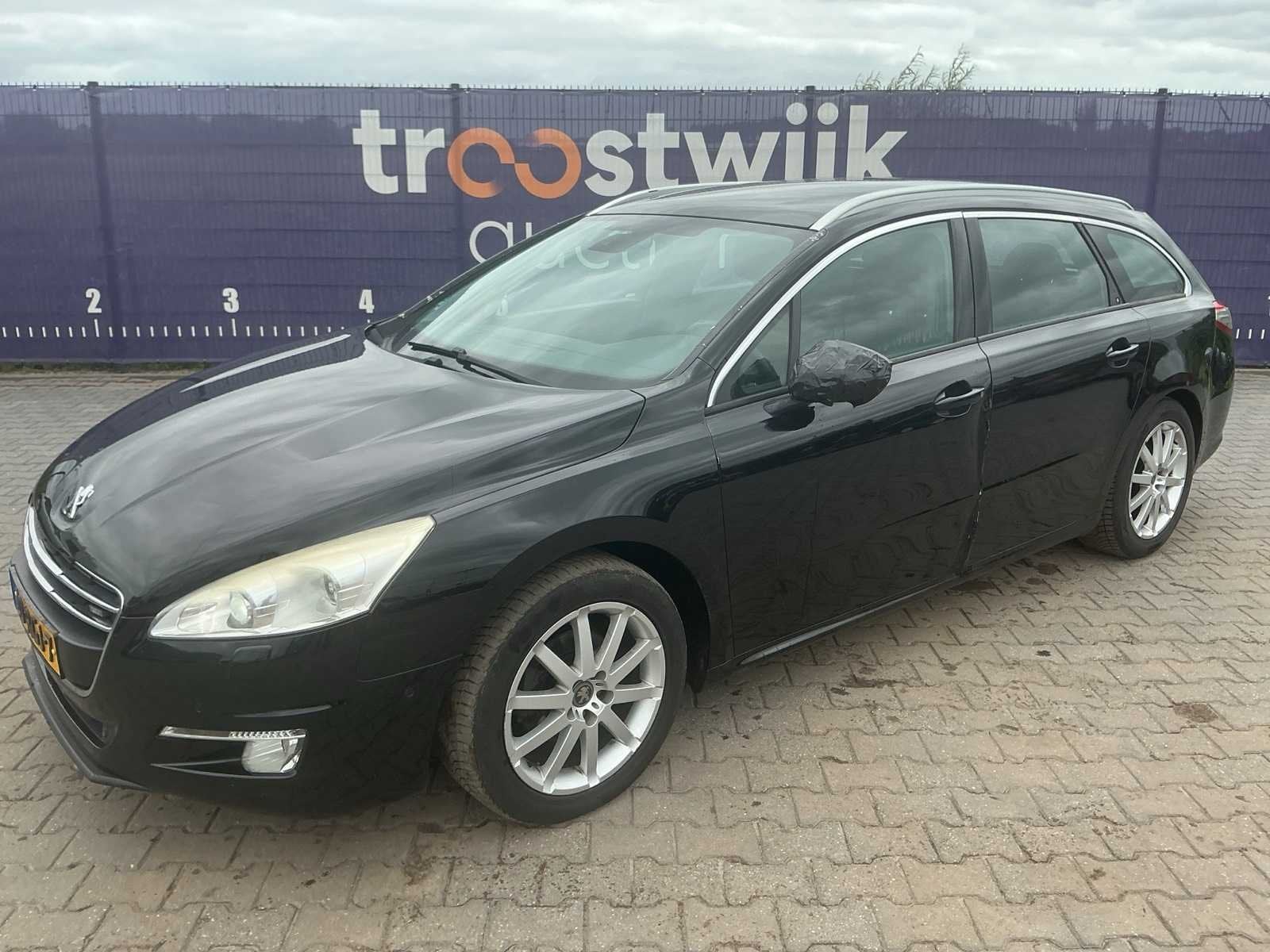2011 - Peugeot - 508 SW - 1.6 e-HDi Blue L.Ex. - Personenaut, Euro 5, Gebruikt, 4 cilinders, Zwart