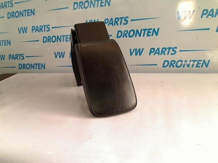 Armleuning van een Skoda Superb, Gebruikt, -, Verzenden, -