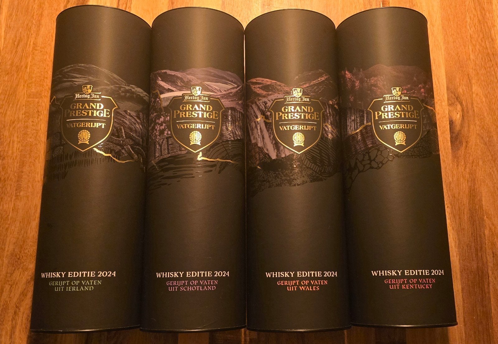 Hertog Jan Grand Prestige Vatgerijpt Whisky Editie 2024 Set, Verzamelen, Ophalen of Verzenden, Nieuw