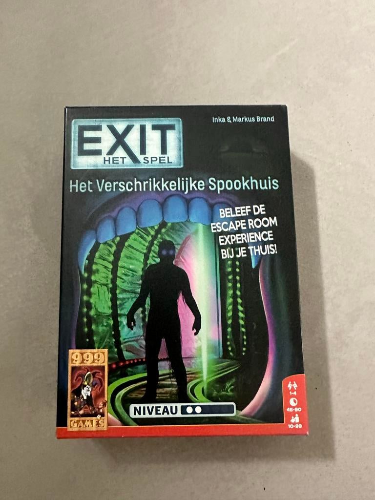 EXIT Het Spel: Het Verschrikkelijke Spookhuis - Escape Room, Ophalen of Verzenden, Zo goed als nieuw