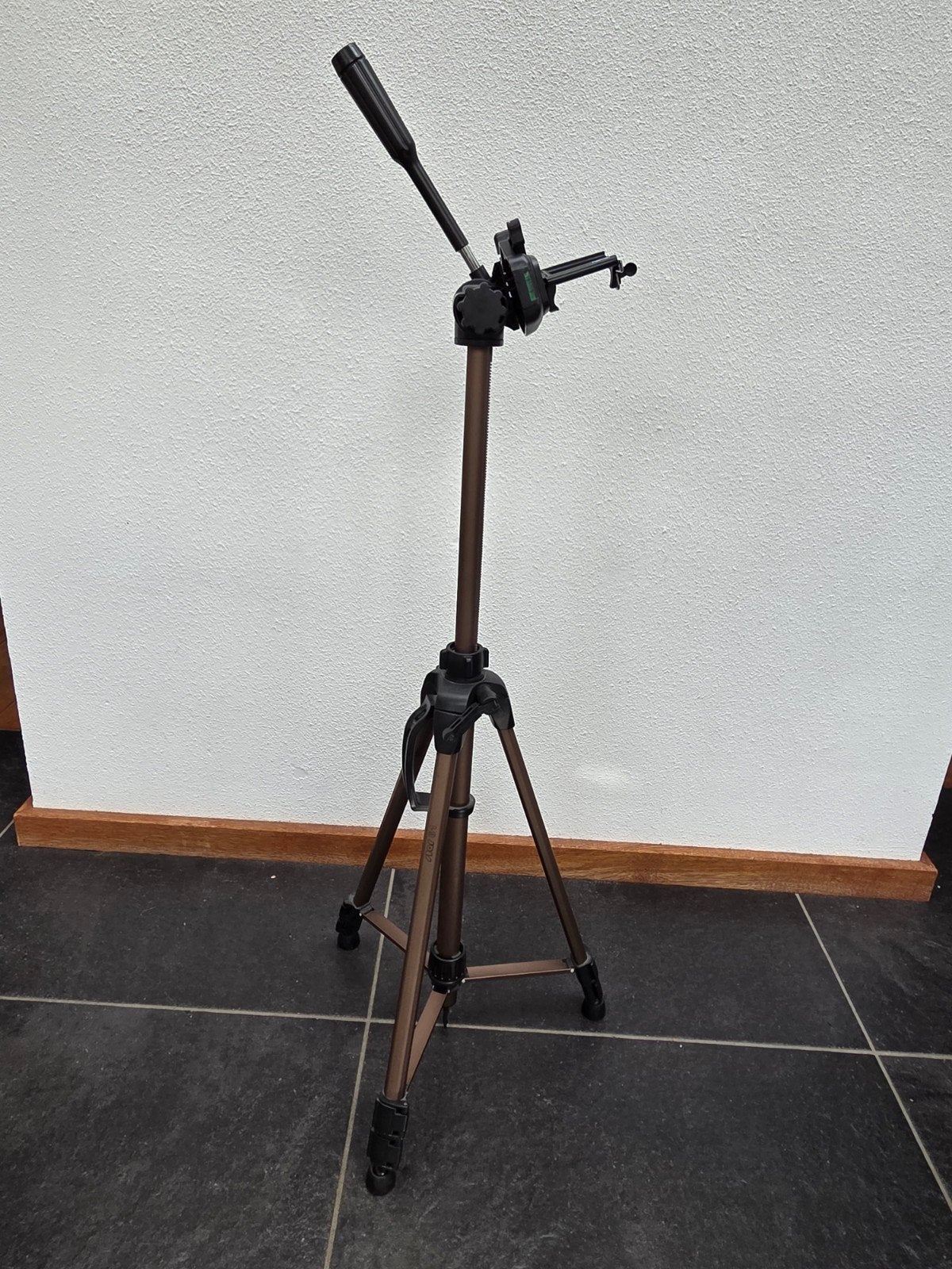 Hama Star 61 Statief met telefoonhouder, Ophalen, Gebruikt, Met waterpas, Driepoot