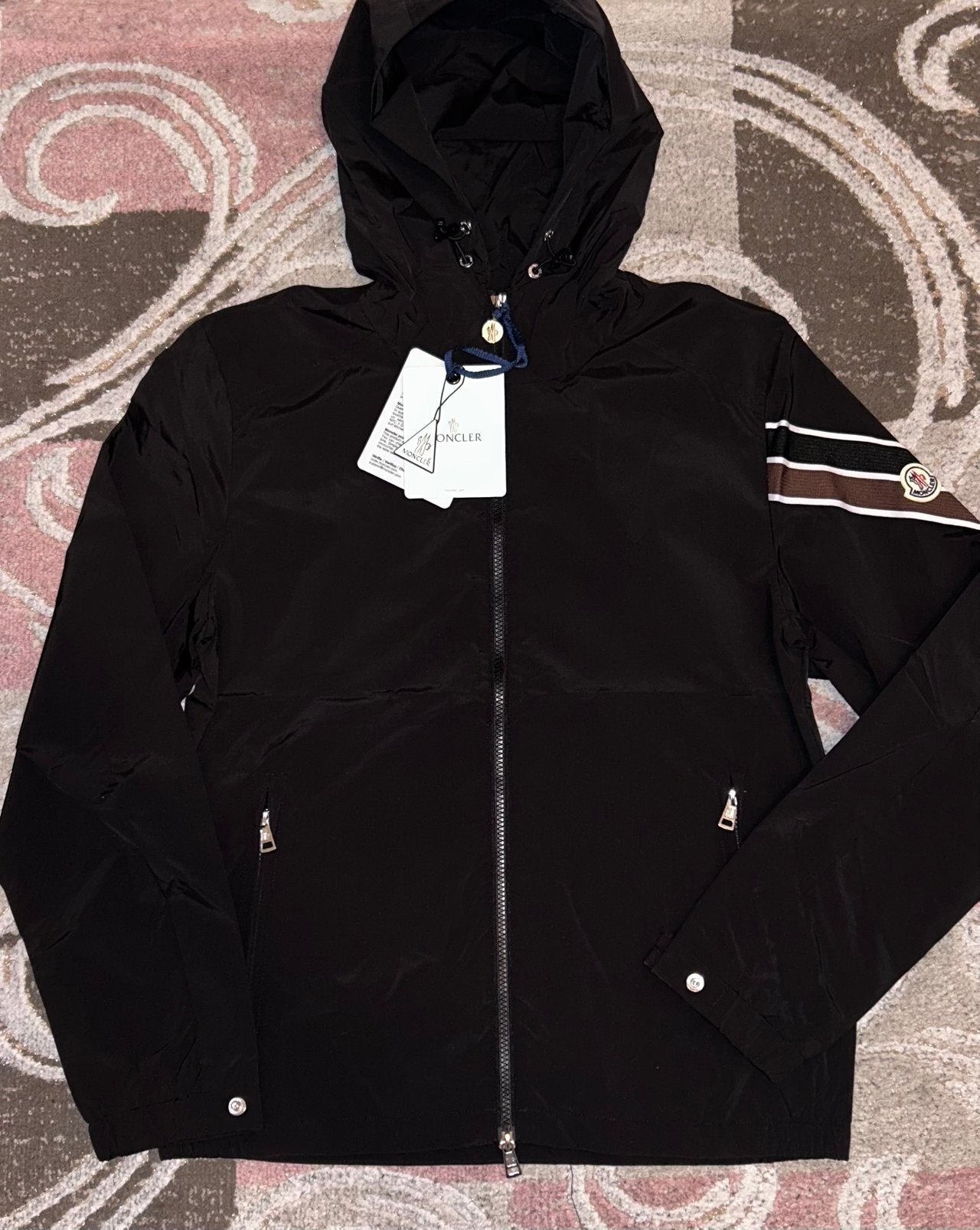 Moncler jas maat L nieuw zwart, Ophalen of Verzenden, Zo goed als nieuw, Zwart