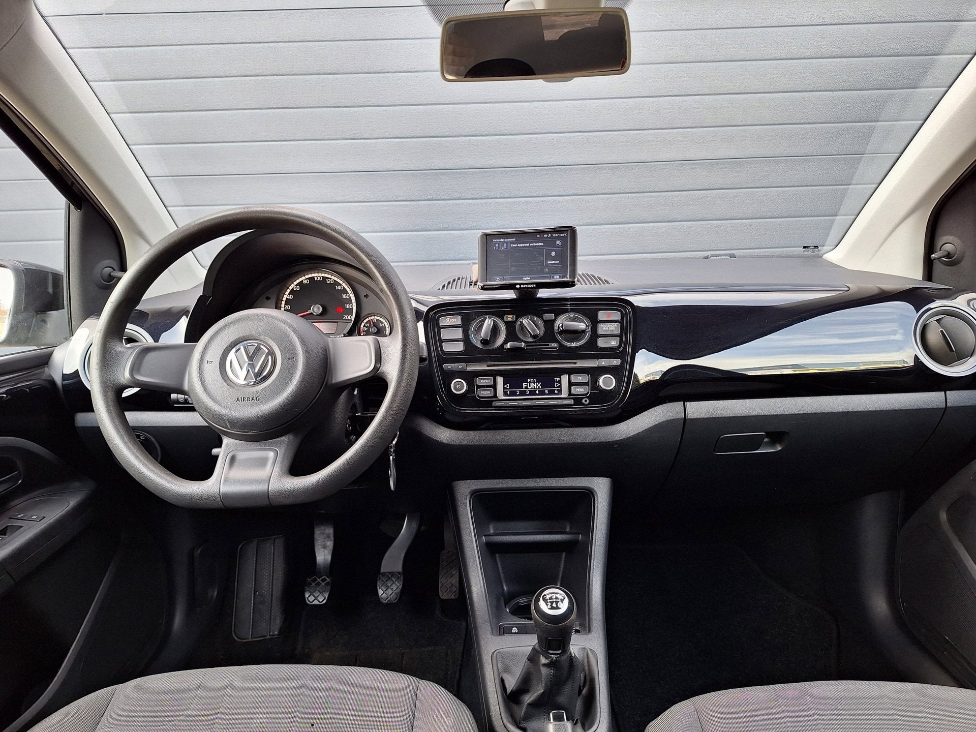 Volkswagen Up! | 1.0 move up! BlueMotion | Airco | Bluetooth, Auto's, Voorwielaandrijving, Euro 5, Stof, Gebruikt