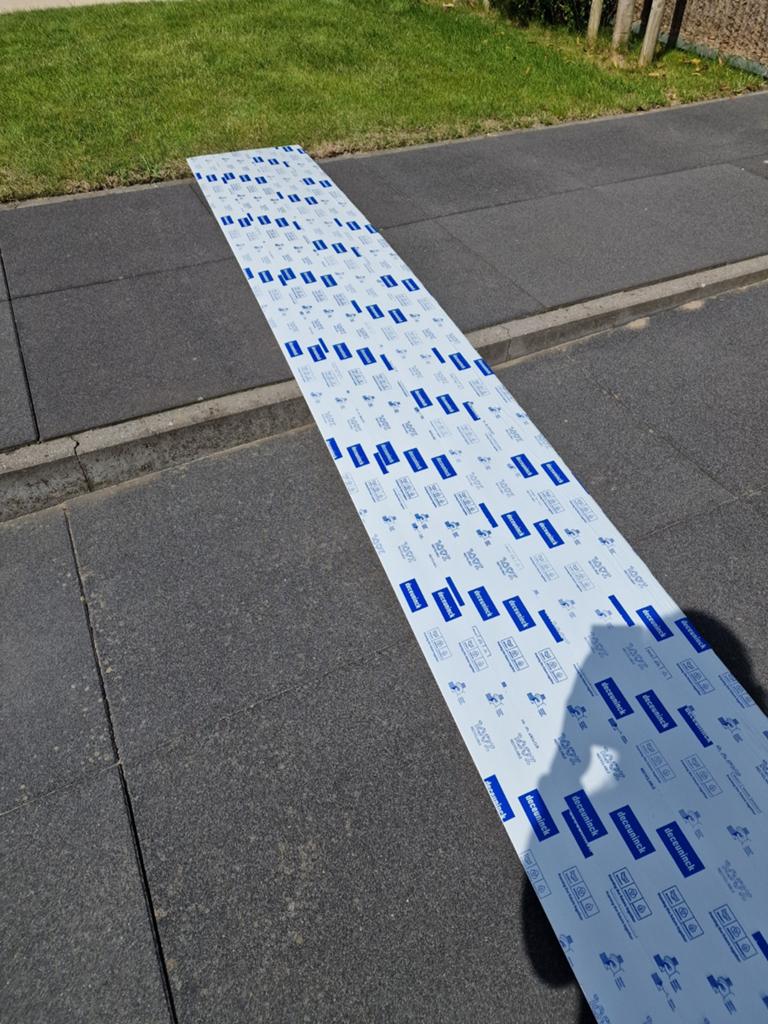 Nieuwe heering dakrandafwerking / boeiboord wit kunstof, Doe-het-zelf en Verbouw, Ophalen, Overige kleuren, Overige typen, Nieuw