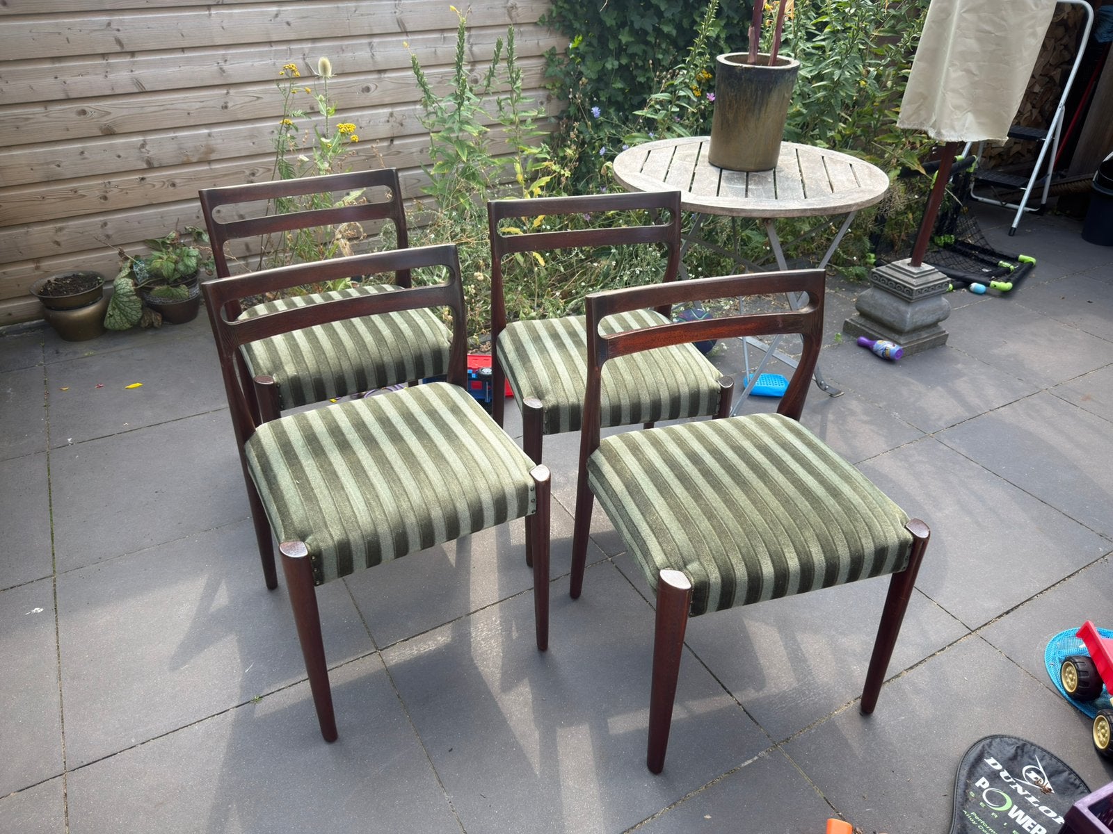 4 vintage Scandinavische stoelen, Ophalen of Verzenden