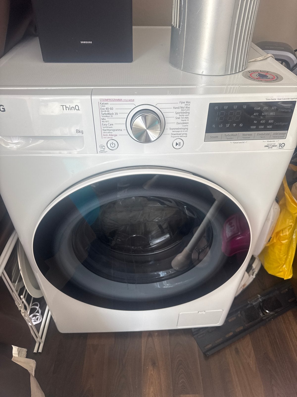 LG ThinQ 8kg wasmachine, Witgoed en Apparatuur, Wasmachines, Zo goed als nieuw, Voorlader, 8 tot 10 kg, 85 tot 90 cm, 1200 tot 1600 toeren