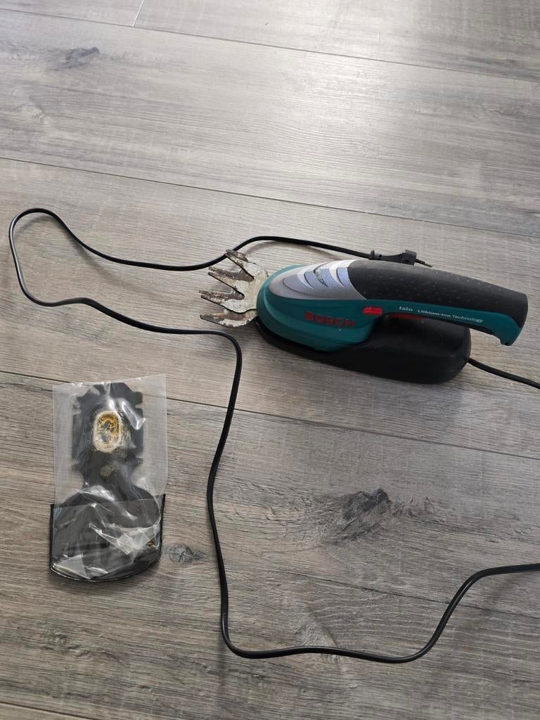 Bosch Buxusschaar, Ophalen of Verzenden, Gebruikt, Accu, Bosch