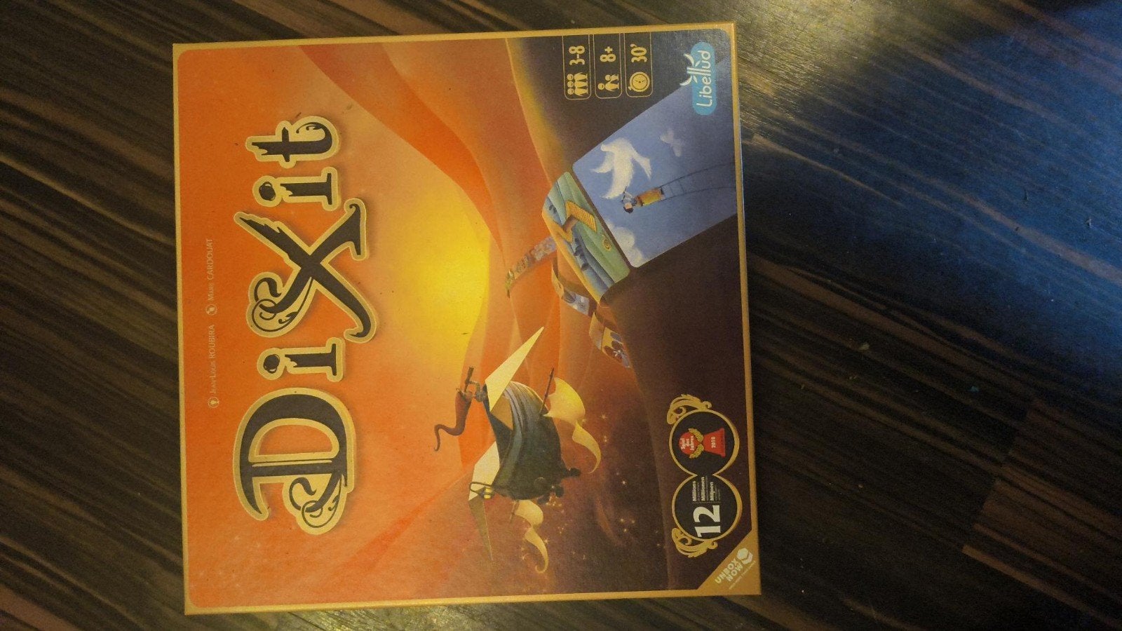 Dixit bordspel - Nieuw ongeopend, Hobby en Vrije tijd, Gezelschapsspellen | Bordspellen, Vijf spelers of meer, Ophalen of Verzenden