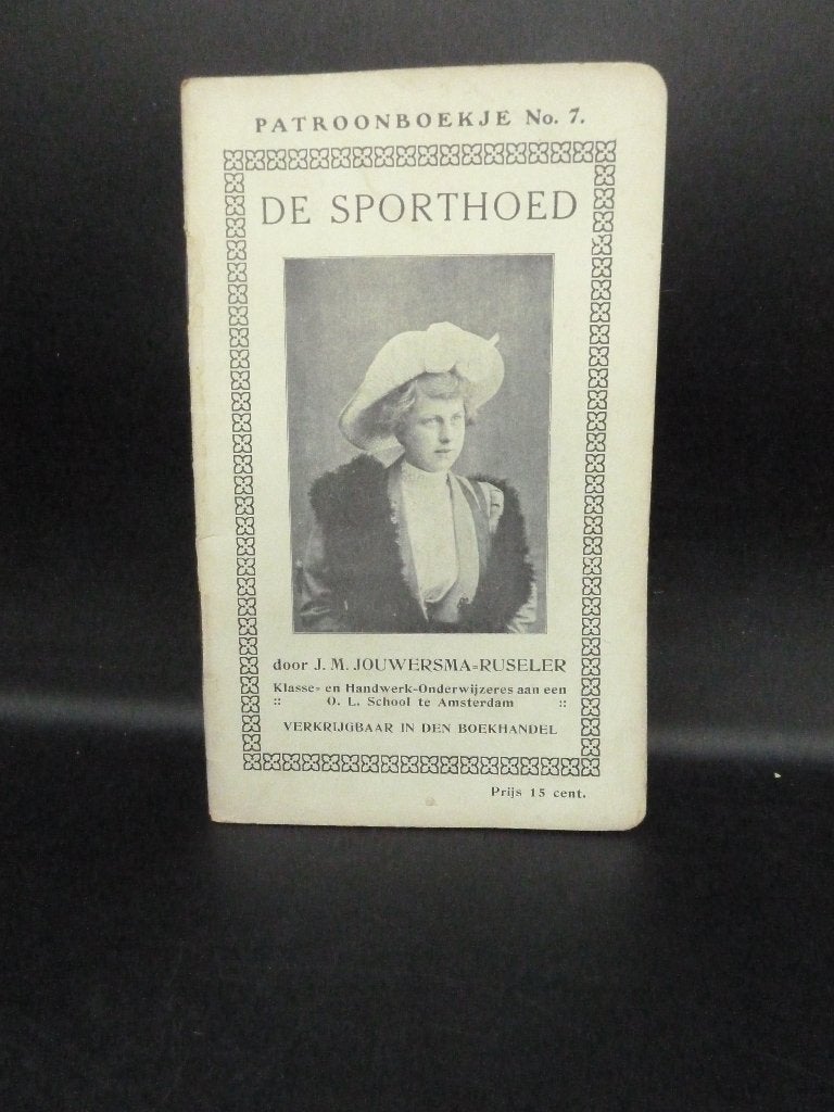 Antiek patroonboekje de sporthoed voor dames breien en haken, Ophalen of Verzenden, Breien, Patroon of Boek