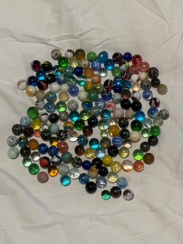 Large Lot of Small Vintage Marbles - Lot of 800g, Ophalen of Verzenden