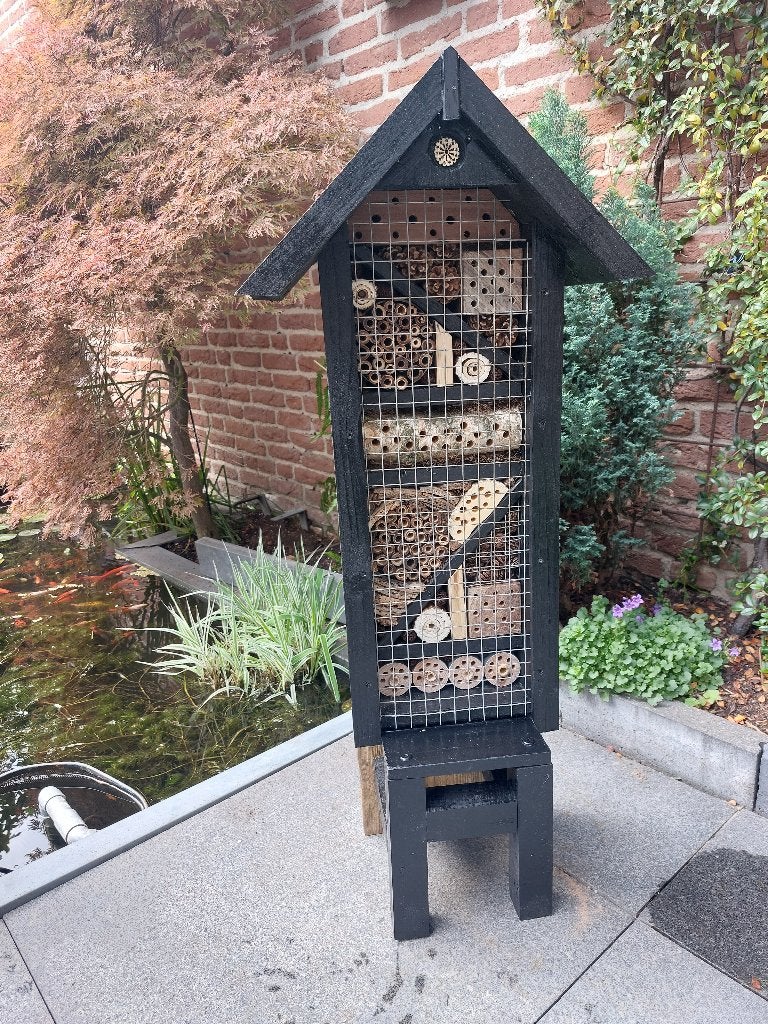 Exclusief ontworpen en gebouwd Insectenhotel  100x43x21 cm, Ophalen, Zo goed als nieuw