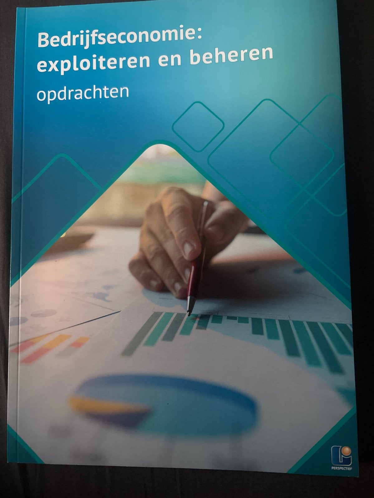 Bedrijfseconomie: exploiteren en beheren opdrachten, Boeken, Ophalen of Verzenden, Gamma, Zo goed als nieuw, MBO