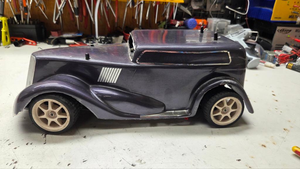 Te koop leuke carson, Gebruikt, Ophalen of Verzenden, Schaal 1:10, Auto onroad