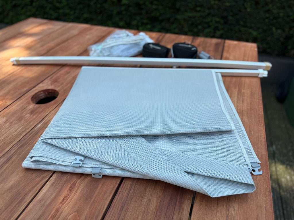 Zonneschermdoek (screen) met accessoires, Ophalen of Verzenden, Zo goed als nieuw