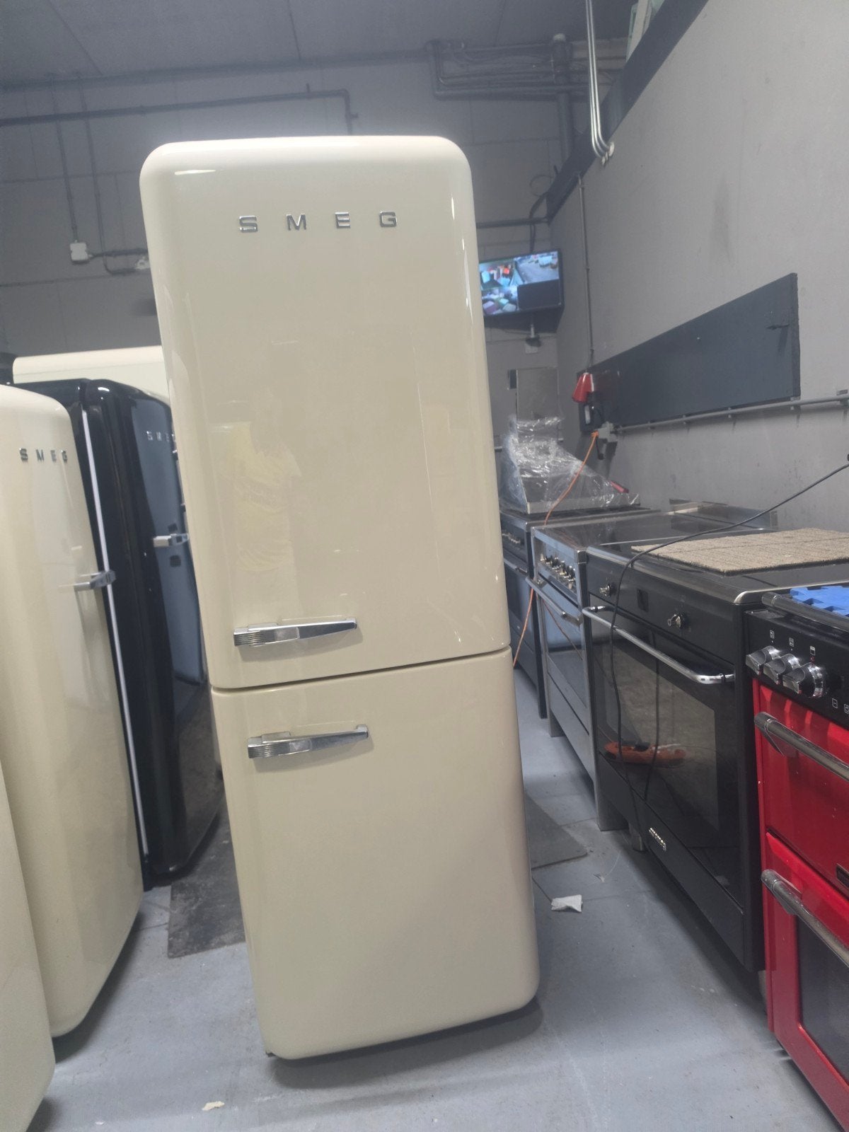 Smeg koelkast crème, Ophalen, 200 liter of meer, Met aparte vriezer, 160 cm of meer
