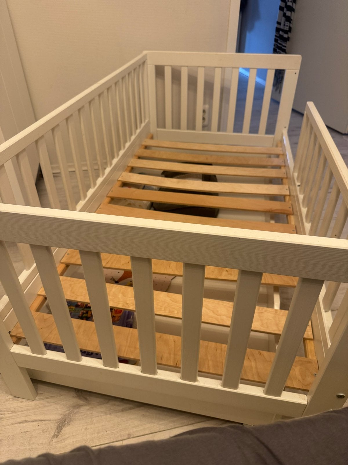 Petite Amélie peuterbed Plume 140x70 + lade + matras, Huis en Inrichting, Ophalen, Gebruikt, Wit, 190 cm of minder