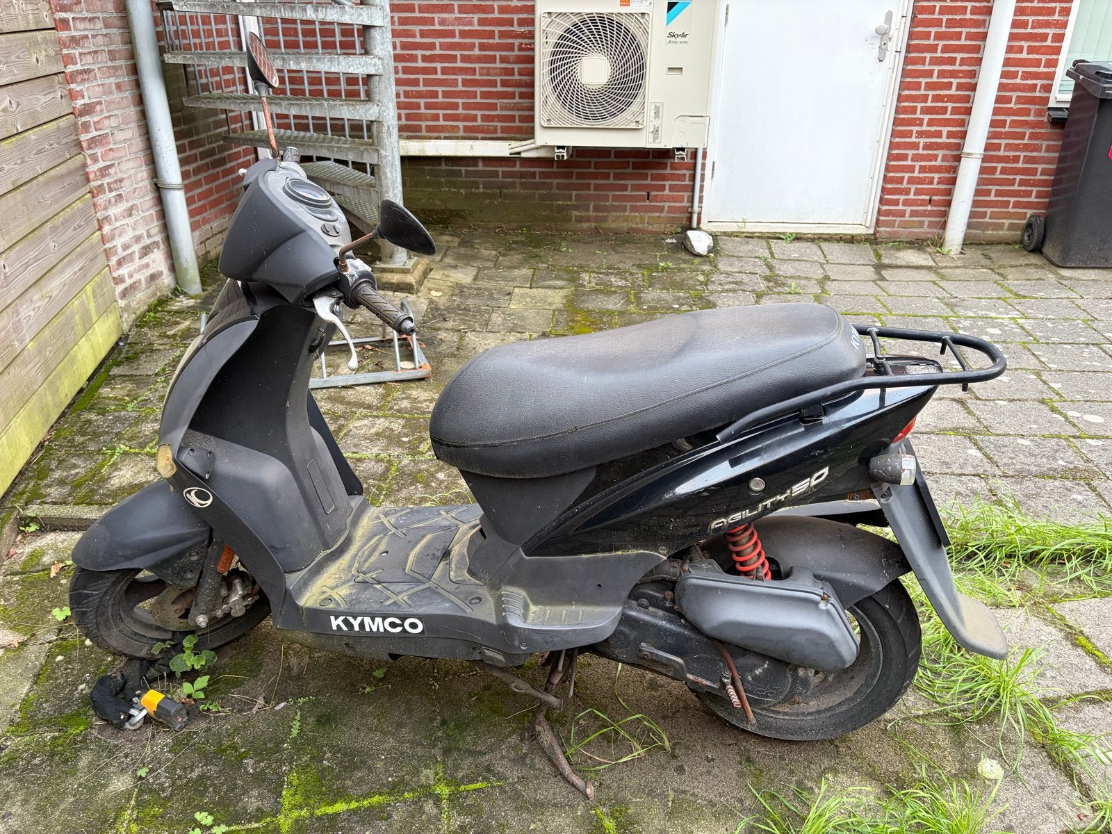 Gratis: Kymco Agility 50 Scooter - niet werkend, Ophalen, Gebruikt, Maximaal 45 km/u, Agility