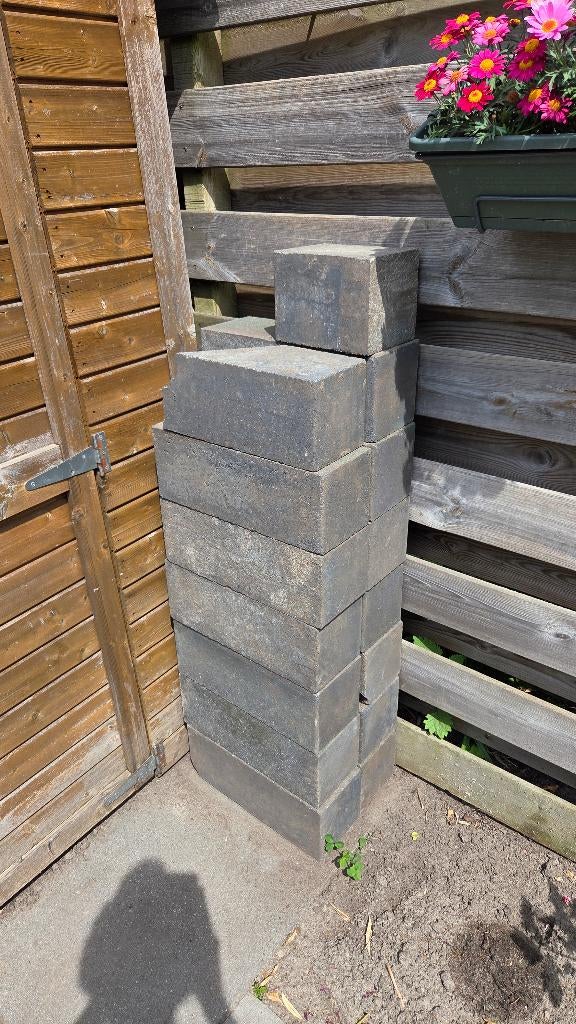 Stapelblokken antraciet 40x15x15, Tuin en Terras, Bielzen en Borders, Ophalen, Gebruikt, Blok, Minder dan 25 cm