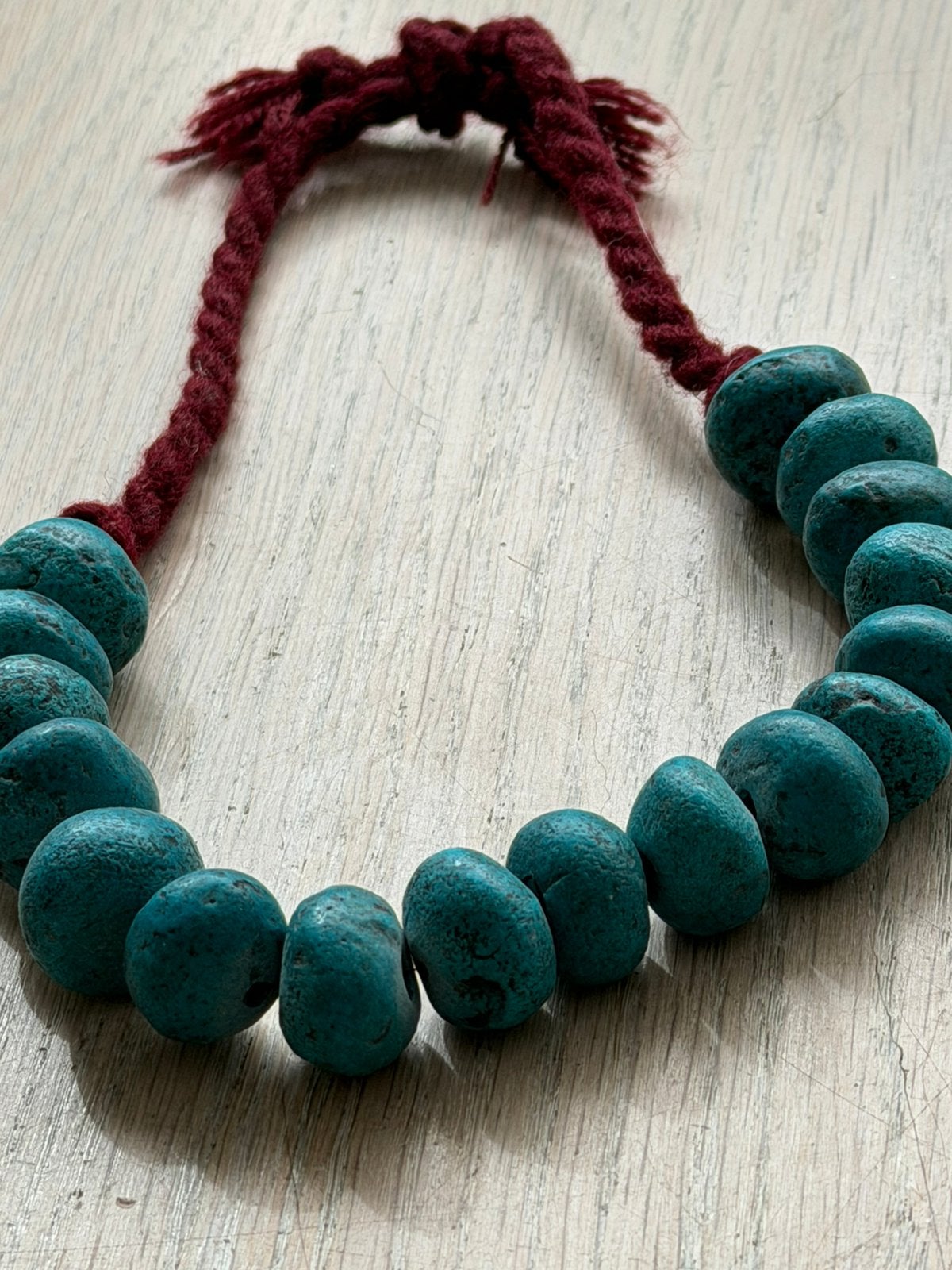 Berber turquoise aardewerk kralen ketting uit Marokko, Sieraden, Tassen en Uiterlijk, Kettingen, Verzenden, Zo goed als nieuw