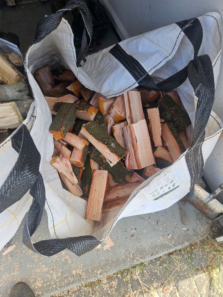 Vers gekloofd haardhout kers, Minder dan 3 m³, Ophalen of Verzenden