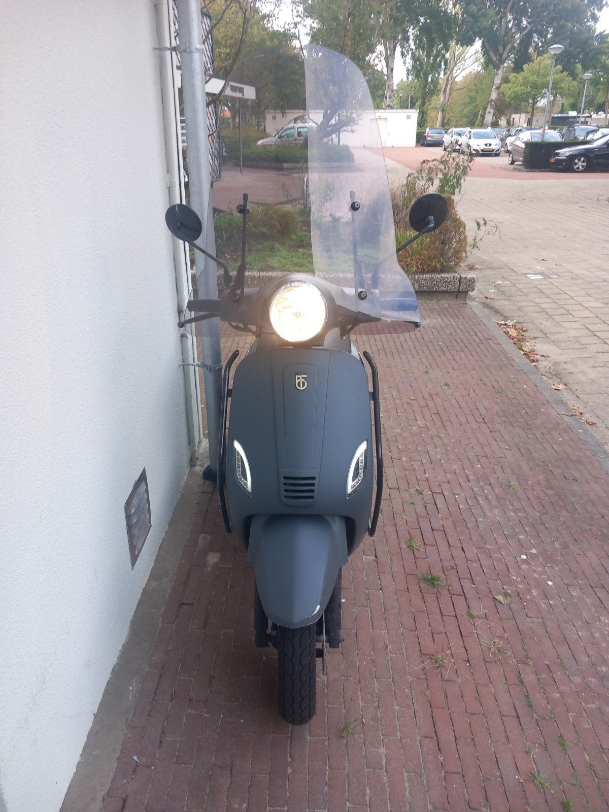 300, Zo goed als nieuw, Benzine, Ophalen, Overige merken