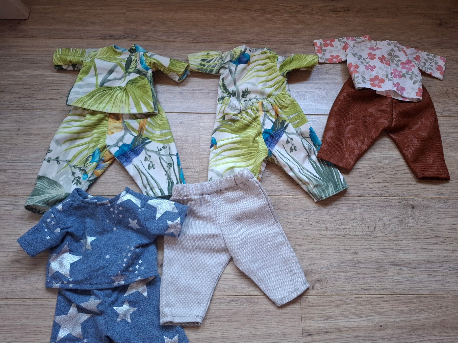 Poppenkleding setjes - Diverse stijlen, Ophalen, Nieuw, Jongen of Meisje