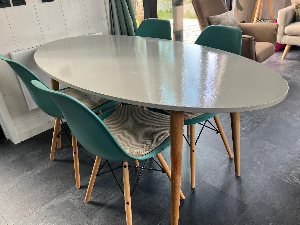 Te koop complete eethoek, Ophalen, Gebruikt, Modern, 4 tot 6 stoelen