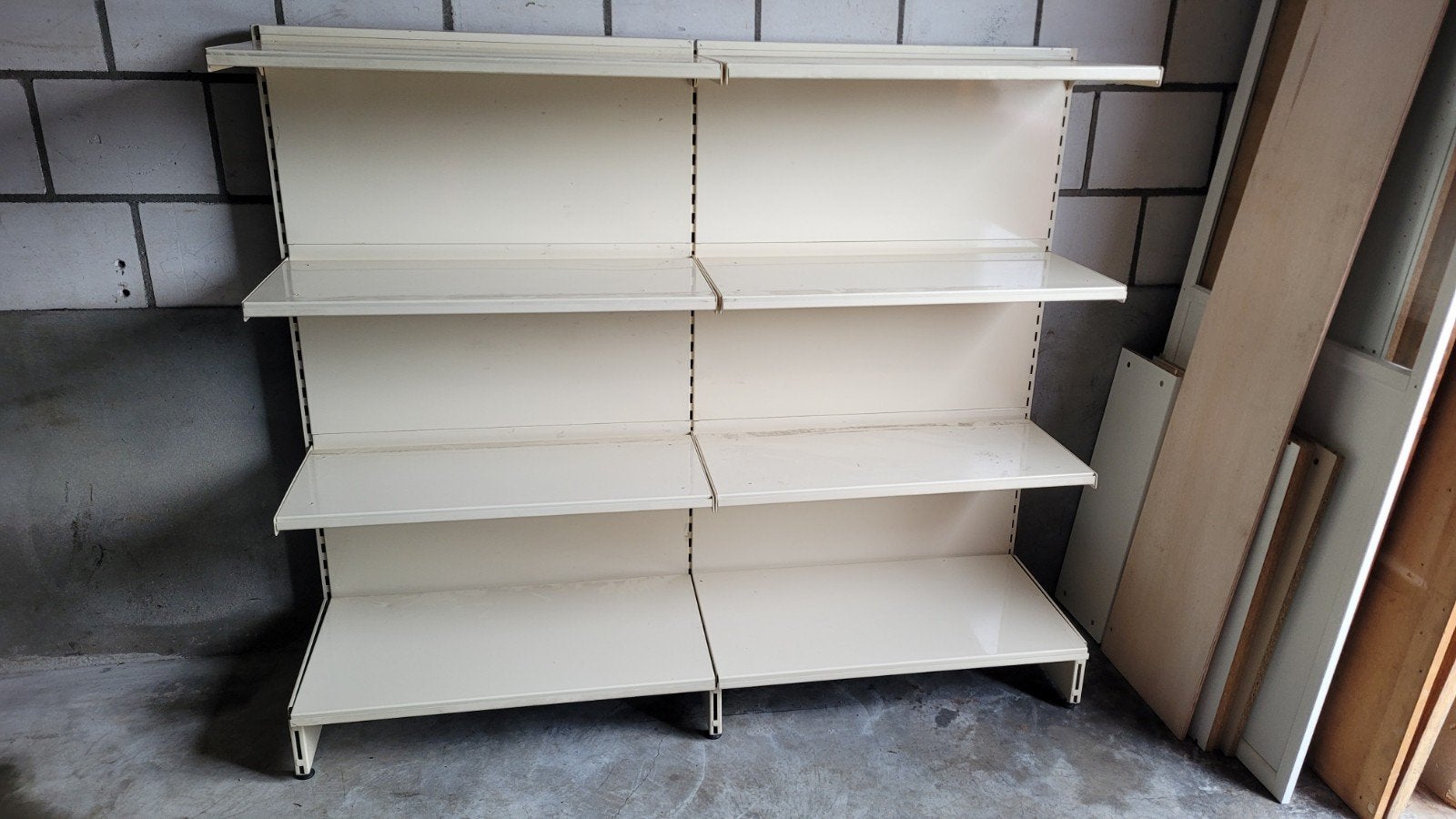 TEGOMETALL stelling stellingskast, Ophalen