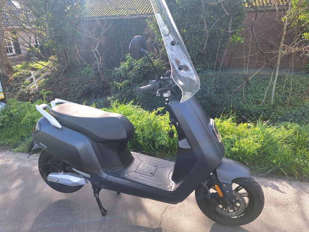 Mooie Iva E-GO S5 elektrische snorscooter zeer compleet, Fietsen en Brommers, Snorfietsen en Snorscooters, Ophalen, Zo goed als nieuw