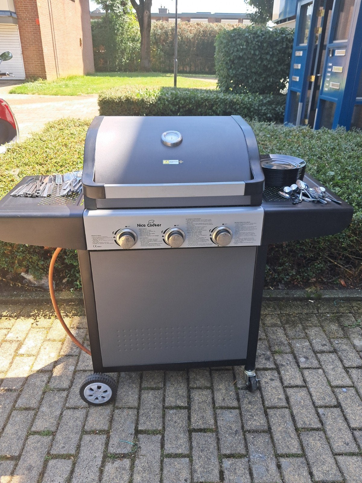 Gas BBQ te huur met servies en glazen, Ophalen of Verzenden