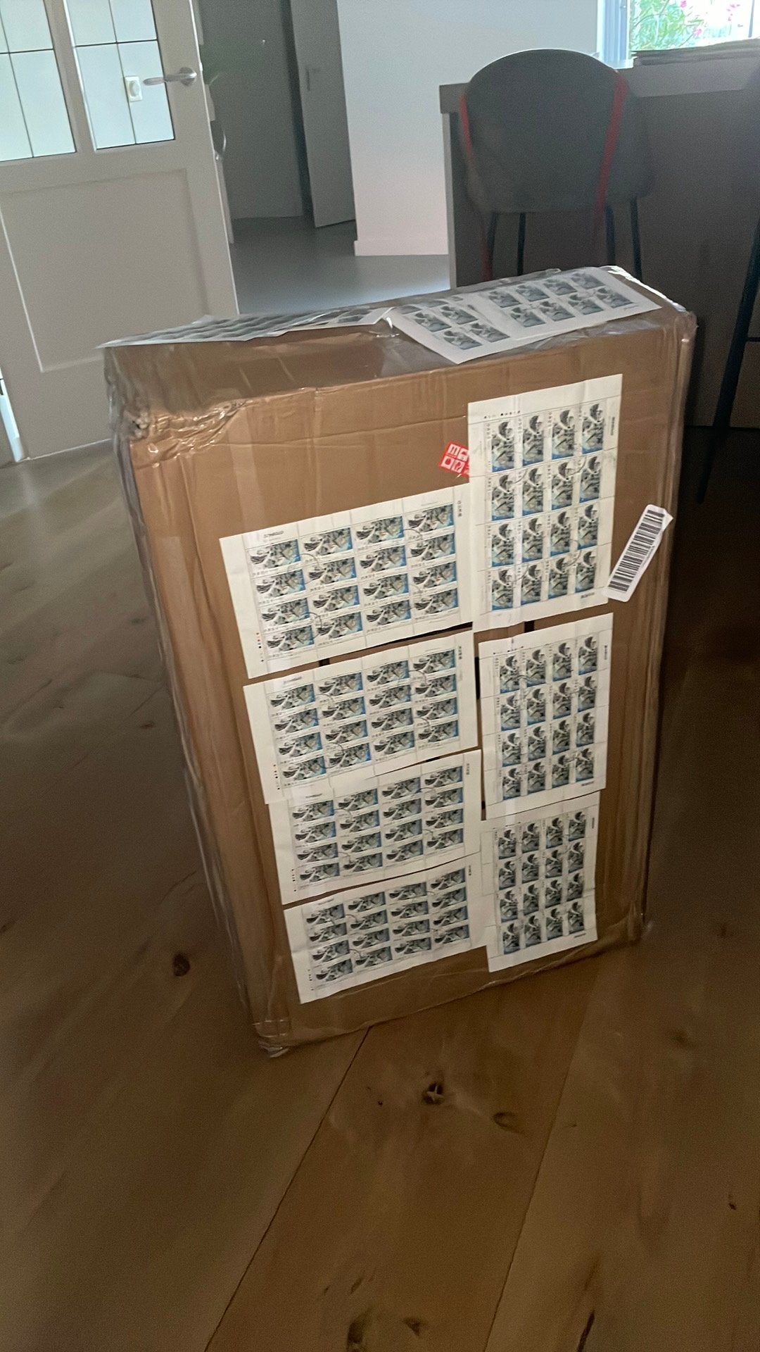 Grote doos met postzegels, Postzegels en Munten, Postzegels | Volle albums en Verzamelingen, Ophalen