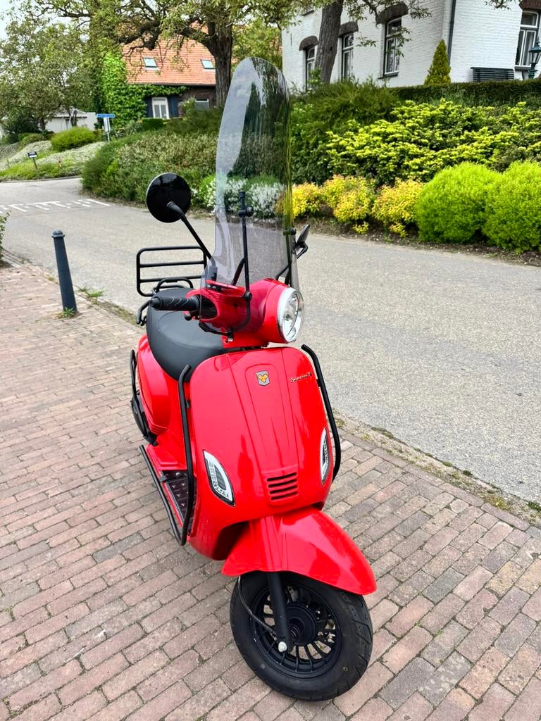 Vespa Look Scooter ‼️ met klein beetje werk, Ophalen of Verzenden, Zo goed als nieuw, Benzine, Vespa