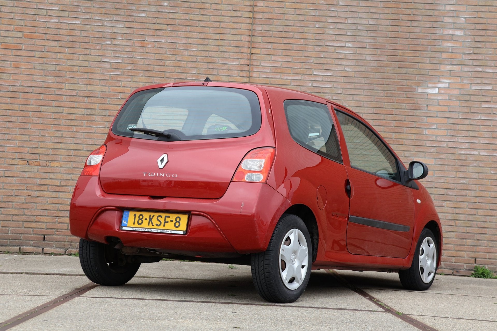 Renault Twingo 1.2-16V Authentique |Airco|NAP, Auto's, 839 kg, Gebruikt, 4 cilinders, 4 stoelen