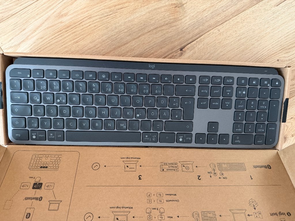 Logitech MKeys keyboard DUITS, Computers en Software, Toetsenborden, Logitech, Nieuw, Ophalen of Verzenden, Draadloos
