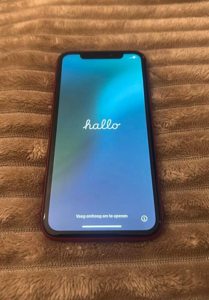 Apple iphone XR RED, Telecommunicatie, Mobiele telefoons | Apple iPhone, Ophalen, IPhone XR, Zo goed als nieuw, 64 GB