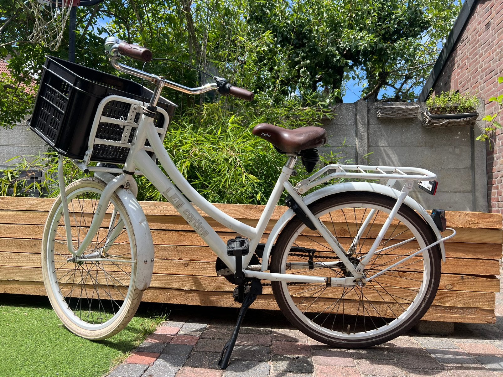 Cortina meisjesfiets 24inch, Ophalen, Zo goed als nieuw, 24 inch, Versnellingen