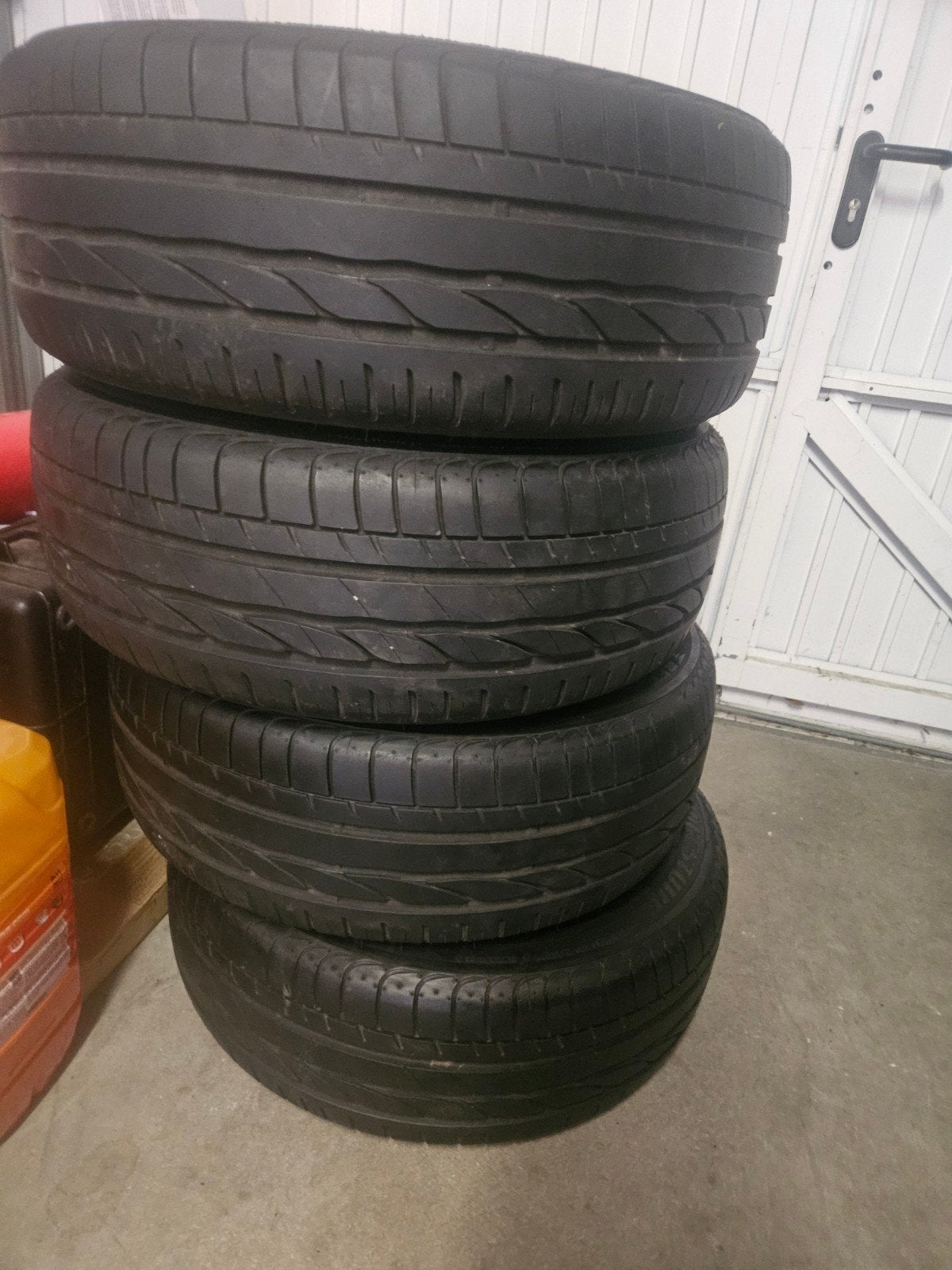 4x All-season BMW banden 17 inch, 6-7mm profiel, Auto-onderdelen, Banden en Velgen, Banden en Velgen, All Season, Overige maten