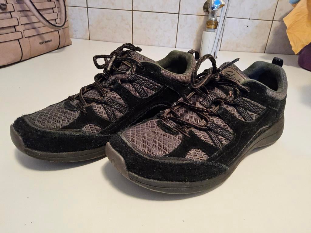 Clarks sneakers mt 38 zgan, Zwart, Ophalen of Verzenden, Sneakers of Gympen, Zo goed als nieuw