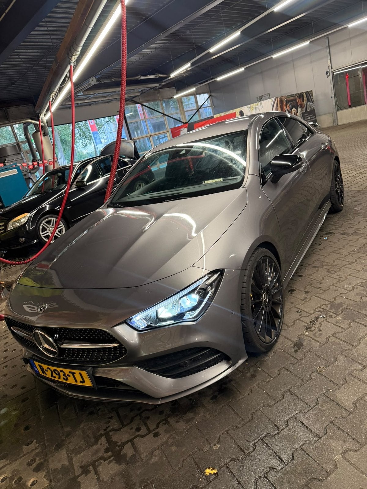 Mercedes-Benz CLA 180 CDI 116pk 7G-DCT 2019 Grijs, 4 cilinders, Diesel, 115 pk, Particulier