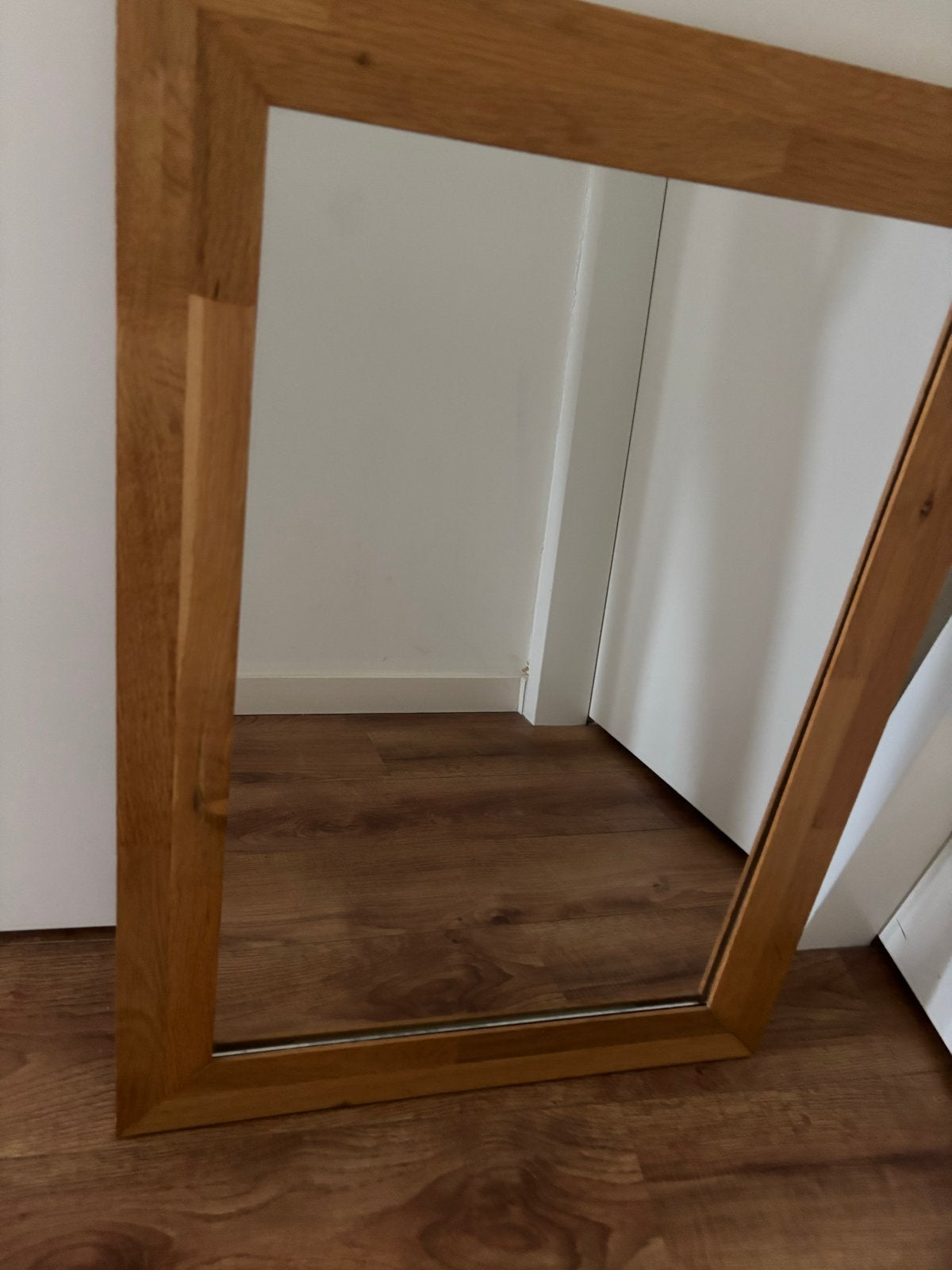 Houten spiegel met mooie lijst, Ophalen, Gebruikt, Minder dan 100 cm, Rechthoekig