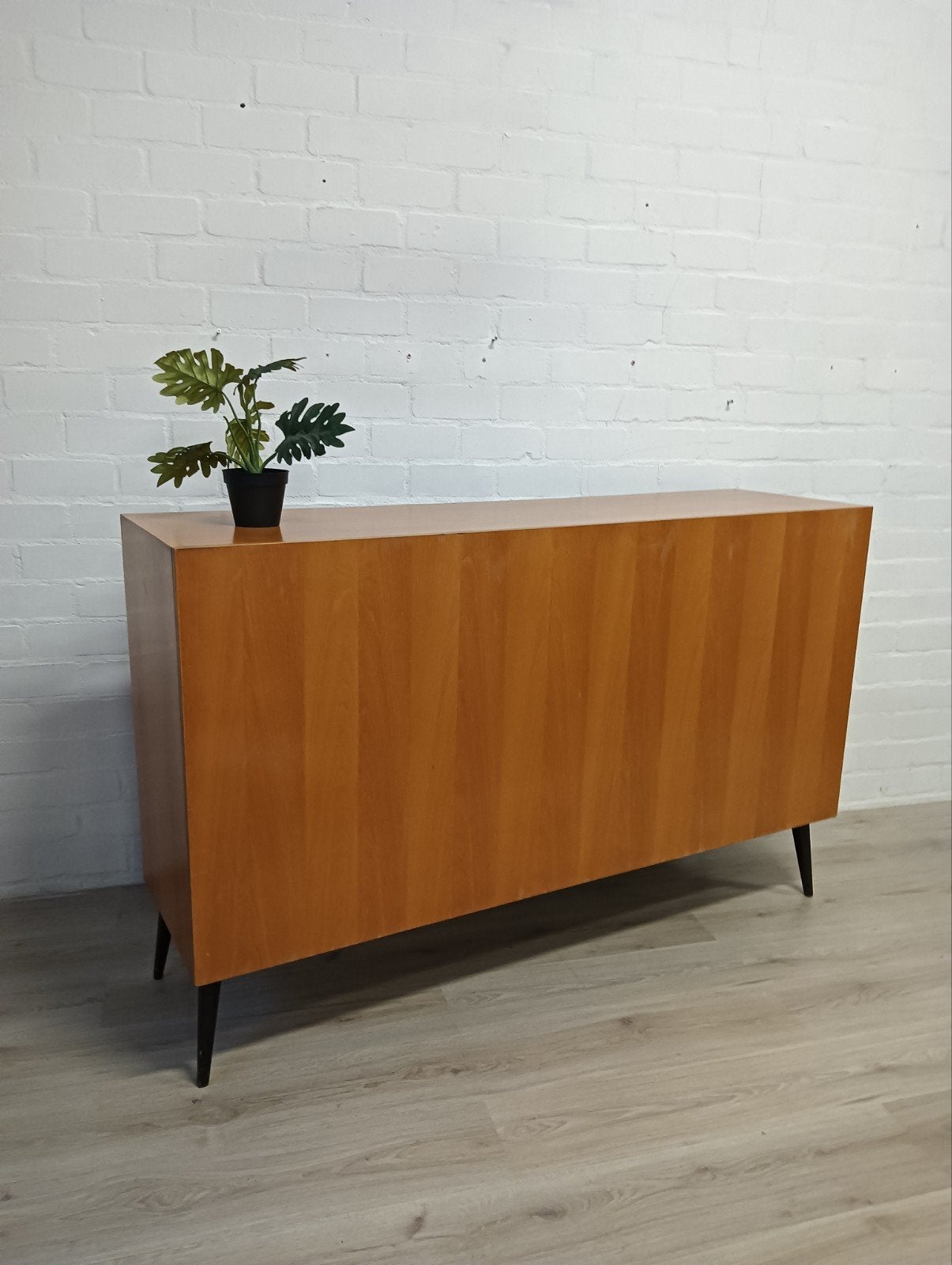 Erwin Behr voor Rudolf Frank, roomdivider, Sideboard, Huis en Inrichting, Ophalen, Gebruikt, 150 tot 200 cm, Met lade(s)