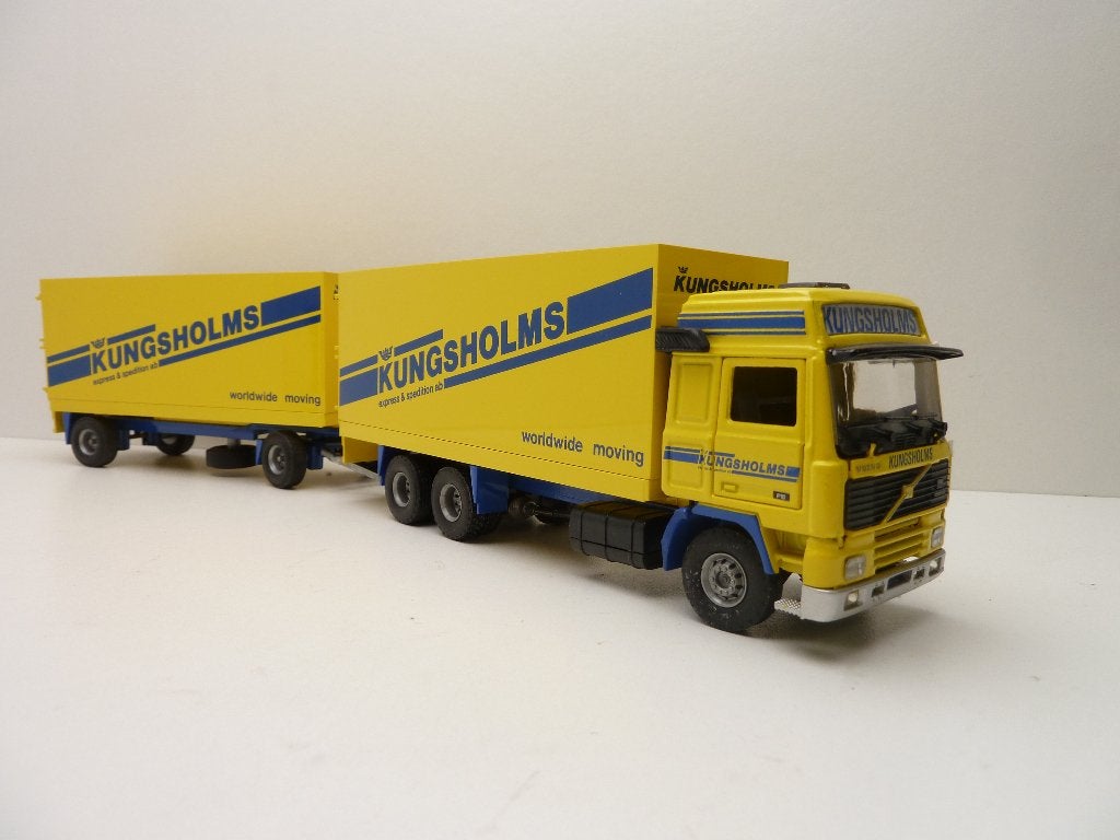 Volvo F12 globetrotter  '' Kungsholms ''  Tekno, Ophalen of Verzenden, Zo goed als nieuw, Bus of Vrachtwagen, Tekno
