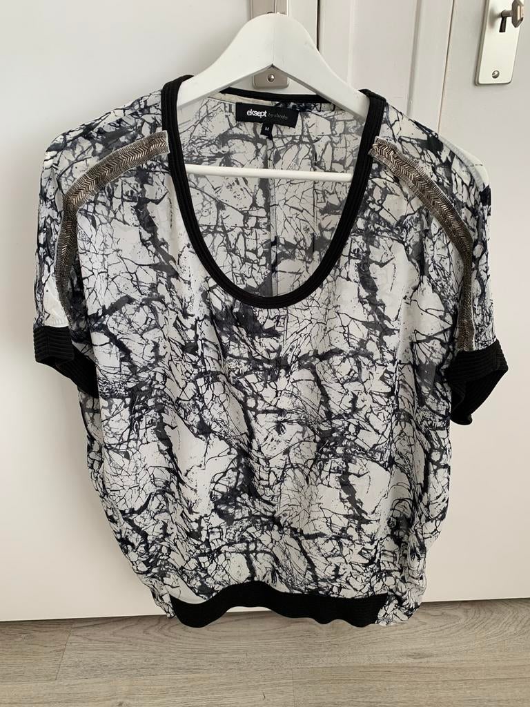 Mooie Top van Eksept Shoeby maat M., Kleding | Dames, Tops, Ophalen of Verzenden, Zo goed als nieuw, Maat 38/40 (M), Blauw