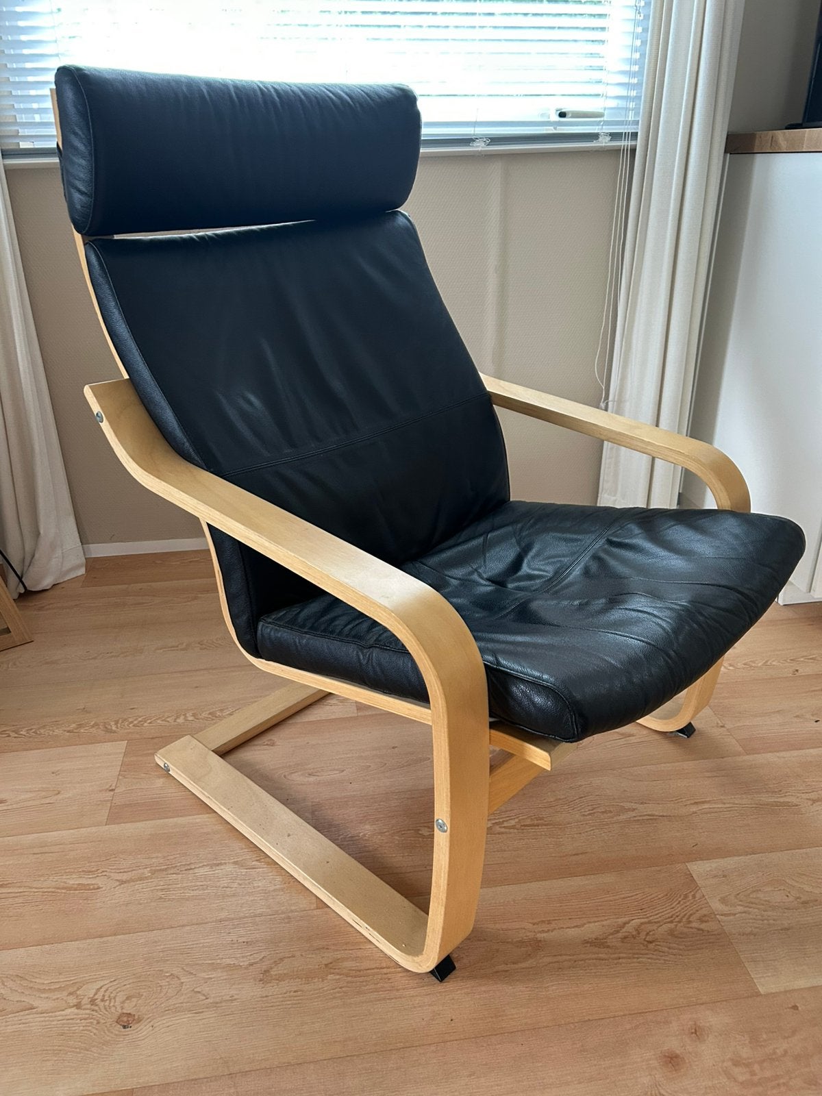 Poang fauteuil leer, Ophalen, Zo goed als nieuw, 50 tot 75 cm, Leer