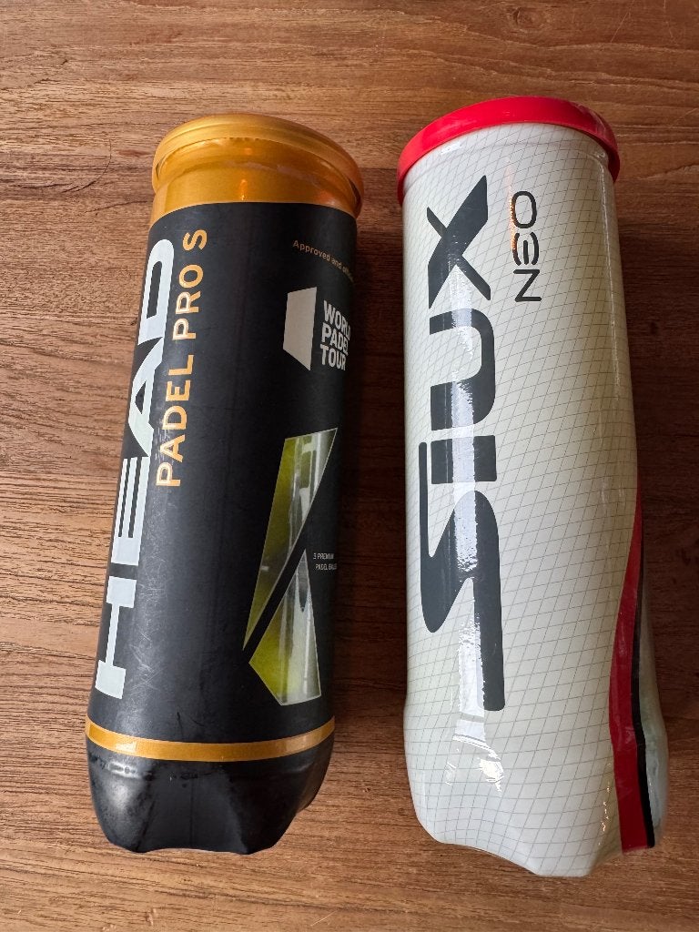 Padelballen 2 sets (1 nieuw en 1 1x gebruikt), Ophalen of Verzenden, Nieuw, Padelballen