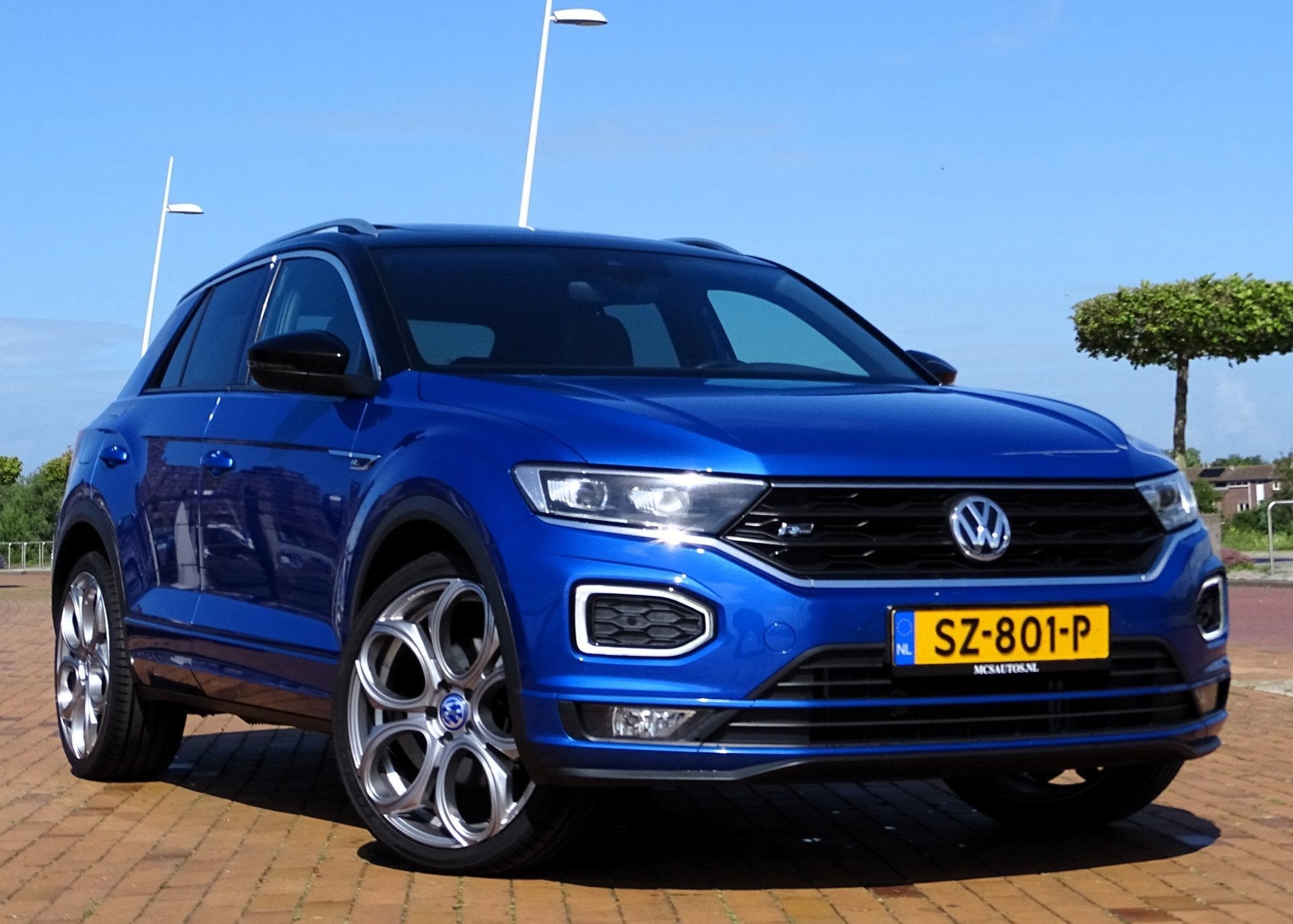 Volkswagen T-Roc 1.5 TSI R-Line Automaat Pano Virtual Carpla, Auto's, Volkswagen, Automatische klimaatregeling, Euro 6, 4 cilinders